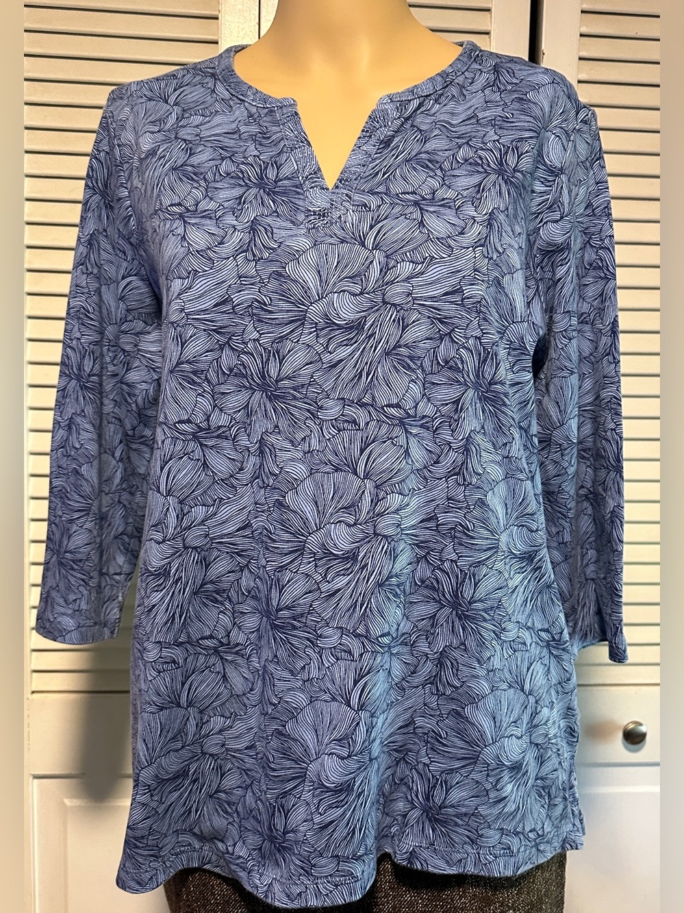 L. L. Bean Blue Floral 3/4 Sleeve Pullover Jersey Tunic Top Women’s L Reg
